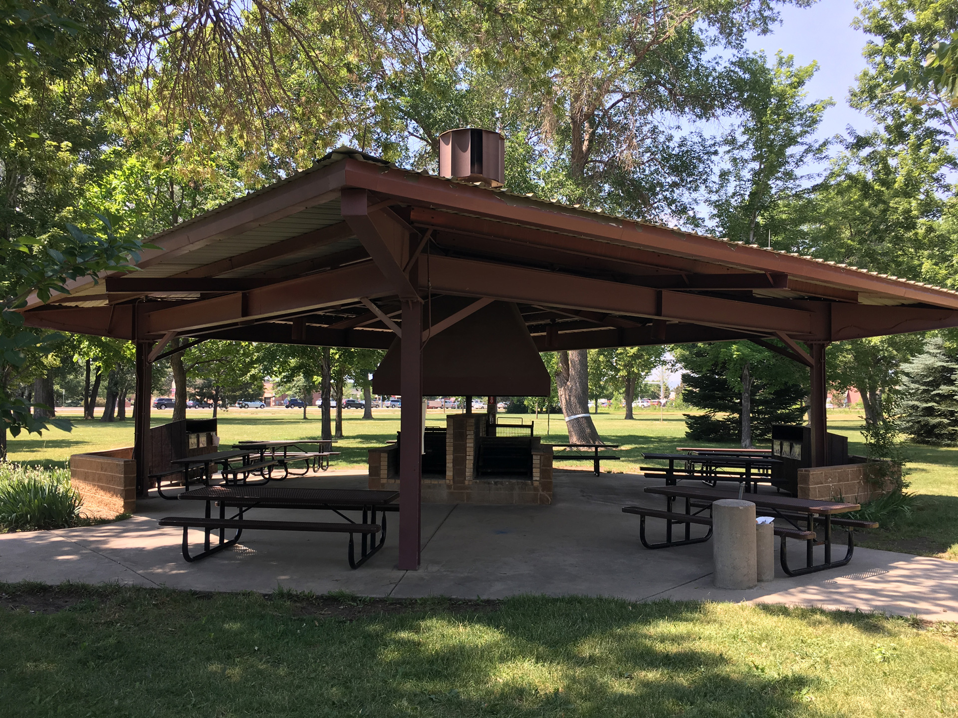 Fairgrounds picnic shelter